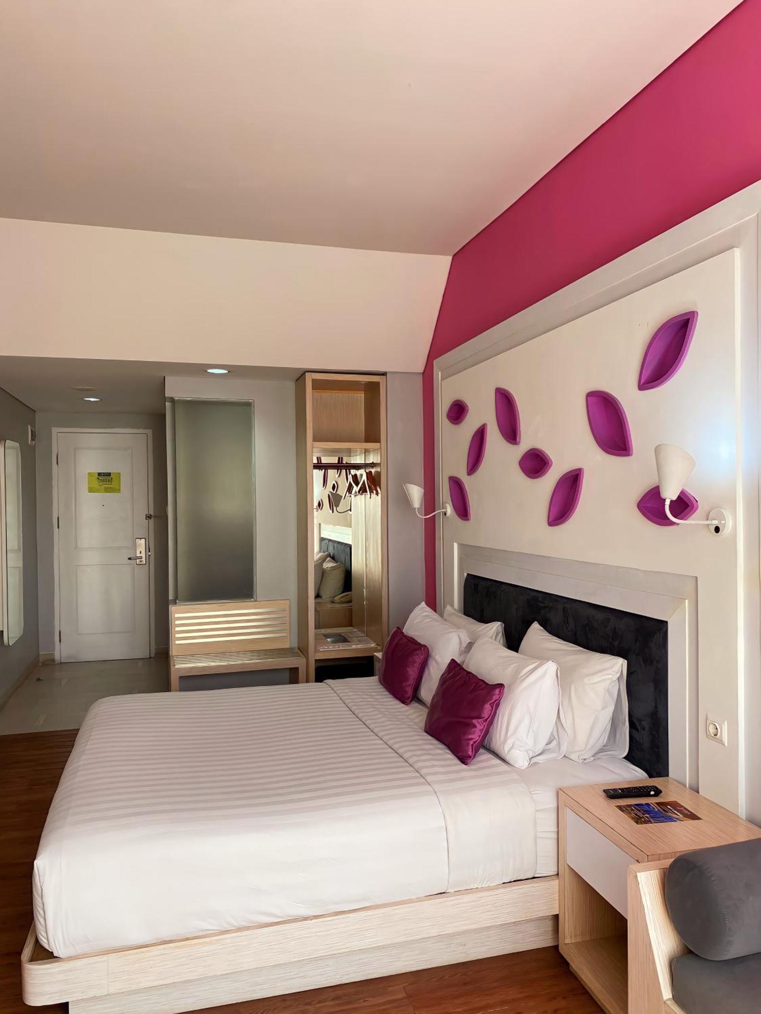 Shakti 4* Bandung