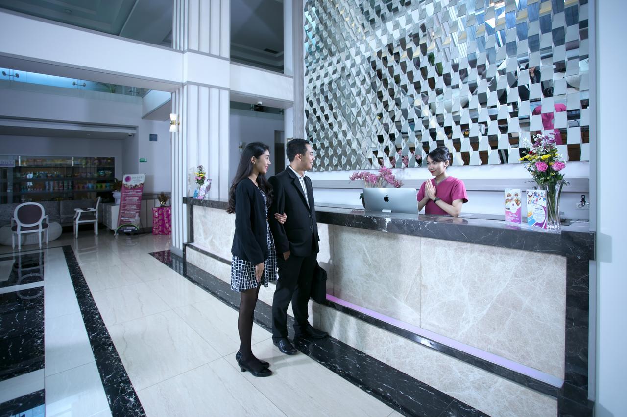 Shakti Hotel 4*